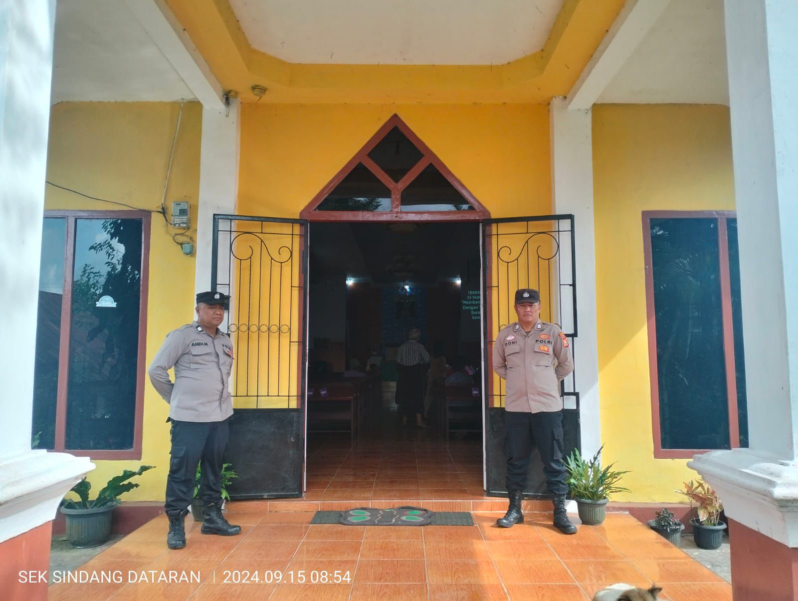 Dengarkan dan Sampaikan Imbauan Terkait Kamtibmas, Polsek Sindang Dataran Gelar Minggu Kasih 