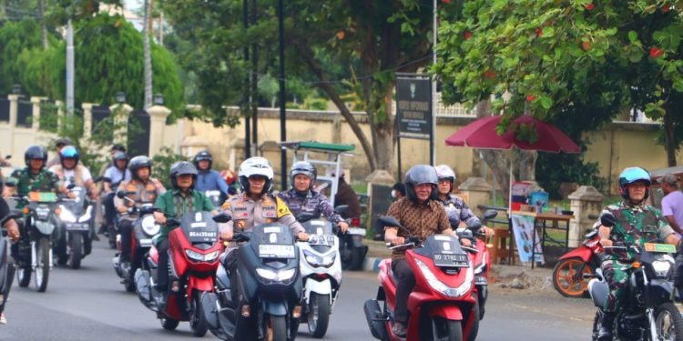 Deklarasi Pemilu Damai, Kapolda Bengkulu Bersama FKPD Kirab Bareng Bikers