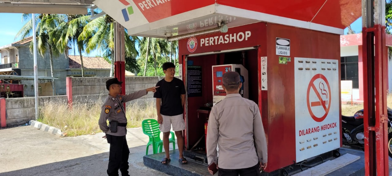 Patroli Rutin, Polsek Nasal Sambangi Objek Vital dan Tempat Rawan, Sampaikan Imbauan Kamtibmas di Seputaran Wilkum 