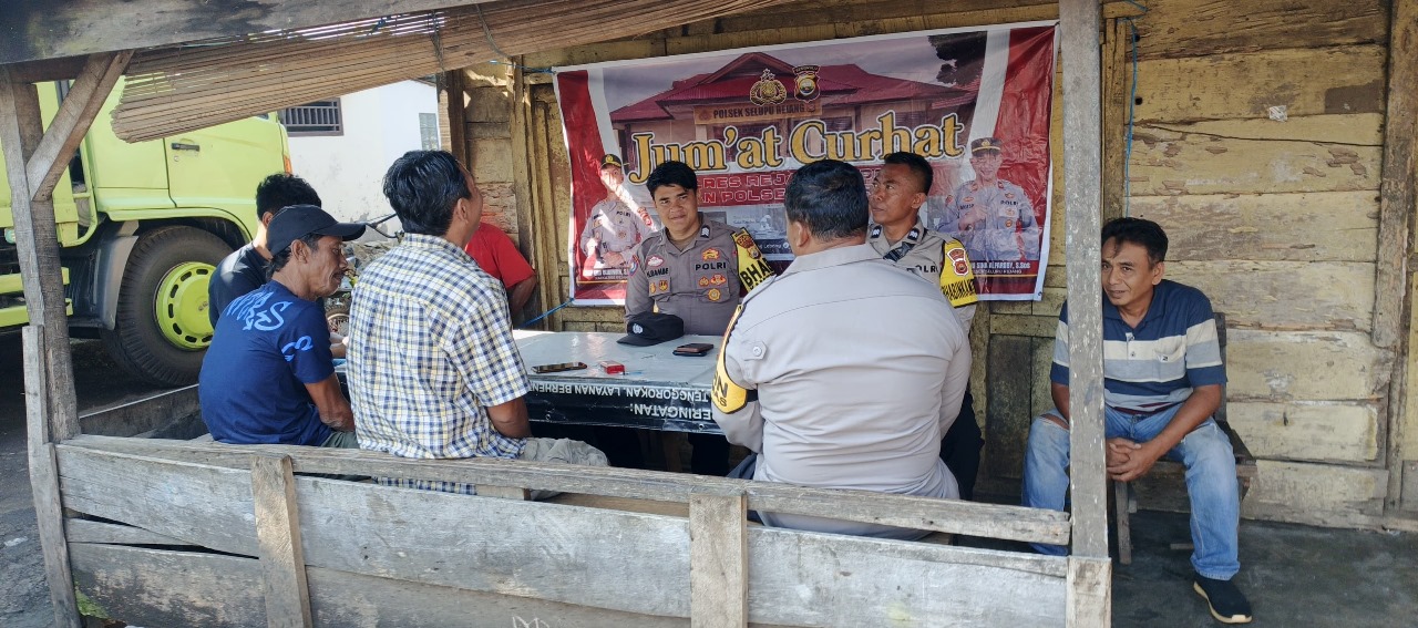 Polsek Selupu Rejang Gelar Jumat Curhat untuk Menampung Aspirasi Masyarakat