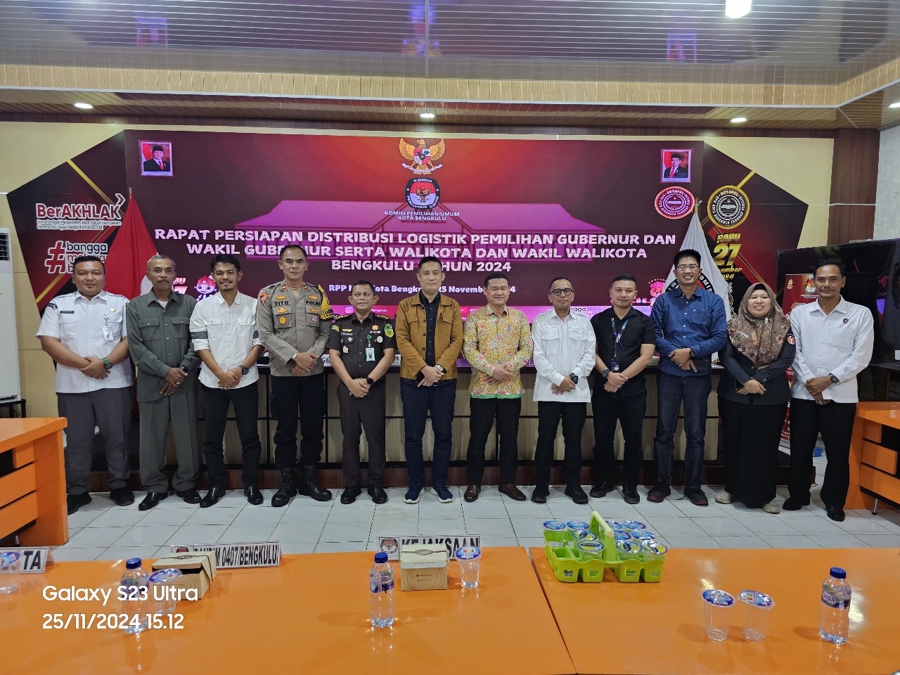 Polresta Bengkulu Hadiri Rapat Persiapan Distribusi Logistik Pemilihan Gubernur dan Wakil Gubernur serta Walikota dan Wakil Walikota Bengkulu Tahun 2024