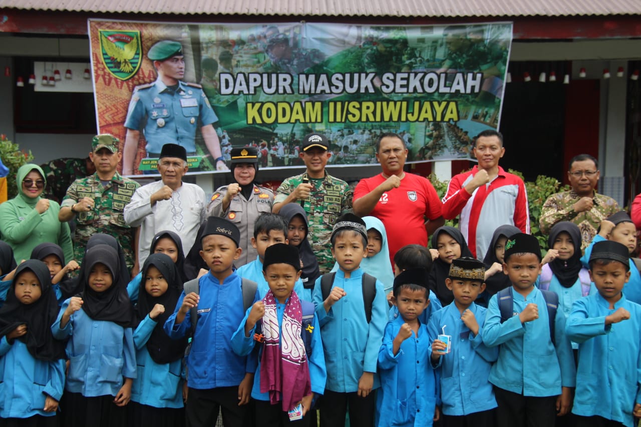Dapur Masuk Sekolah, Ikut Dukung Program Presiden Makan Bergizi Gratis Anak Sekolah di Bengkulu Utara