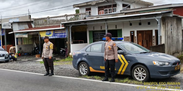 Patroli Rutin Polsek Selupu Rejang Jaga Kondusifitas Pilkada dan Cegah Kejahatan