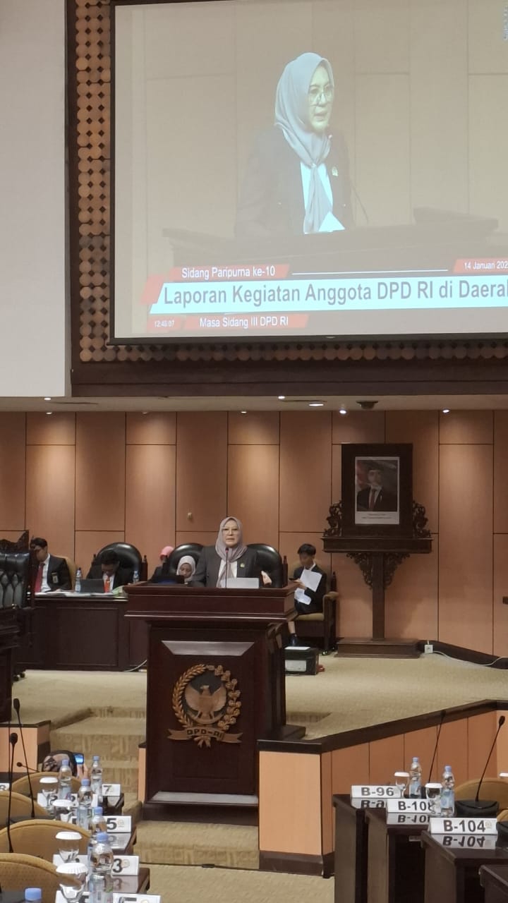 Ikuti Sidang Paripurna, Senator Leni John Latief Sampaikan Aspirasi Masyarakat