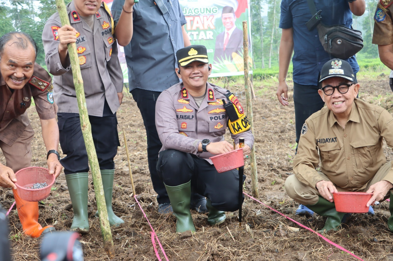 Dukung Program Ketahanan Pangan, Polres Kepahiang Laksanakan Penanaman Jagung Serentak 1 Juta Hektar Seluruh Indonesia