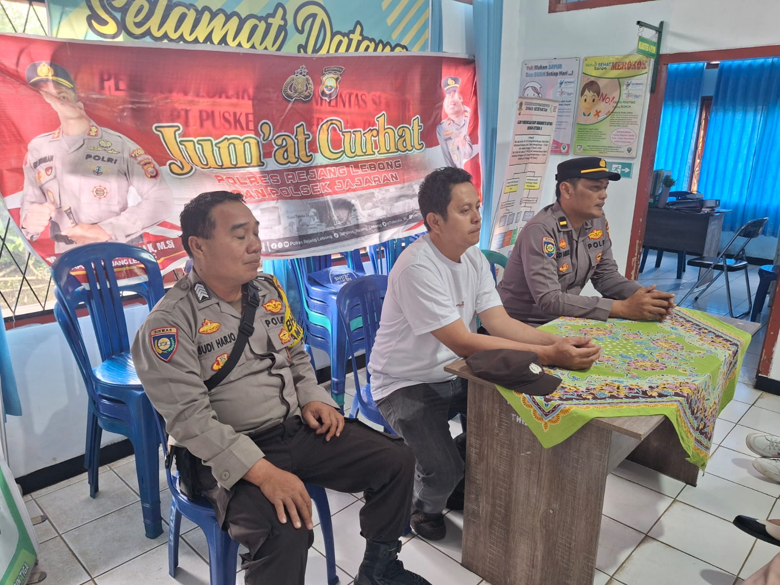 Polsek Sindang Kelingi Gelar Kegiatan Jumat Curhat Bersama Warga