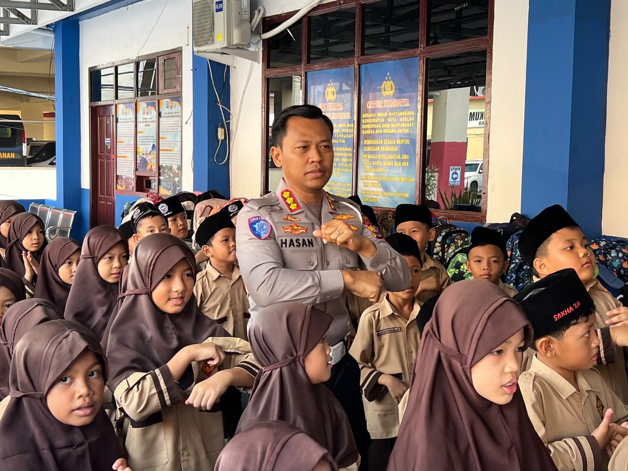 .
