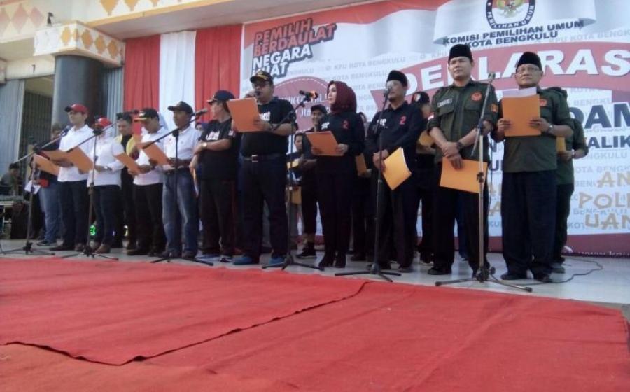 pembacaan deklarasi damai