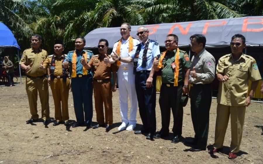 rangkaian kegiatan peletakan batu pertama pembangunan gedung Shelter Bencana Dengan Konstruksi Lima lantai