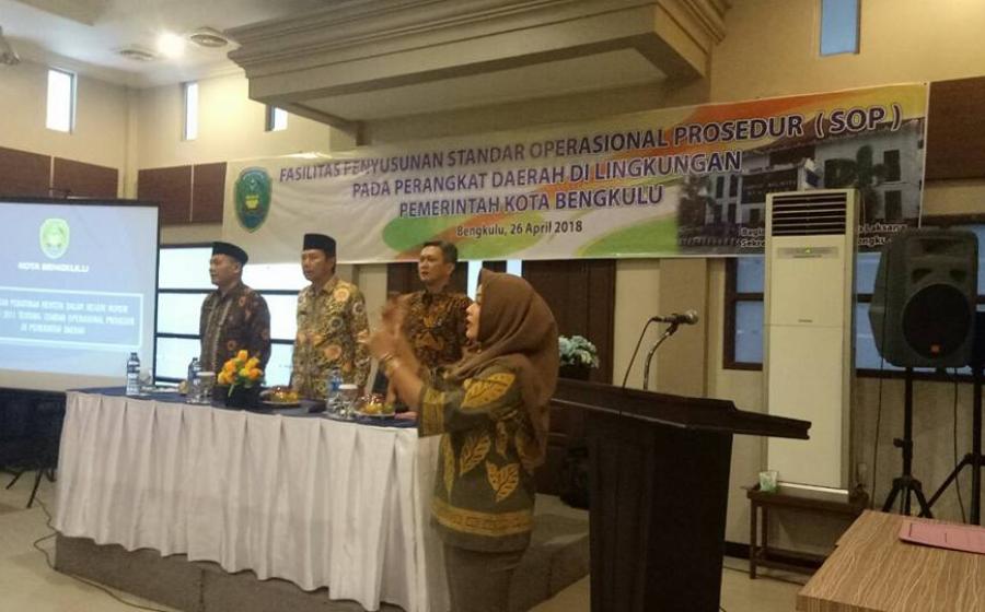 Organisasi Tata Laksana (Ortala) memfasilitasi Penyusunan standar operasional prosedur (SOP) Pada OPD Kota Bengkulu