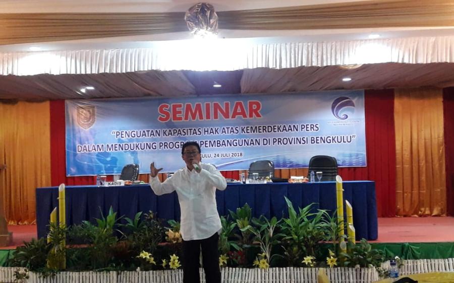 ketua dewan pers pusat Yosep Adi Prasetyo 