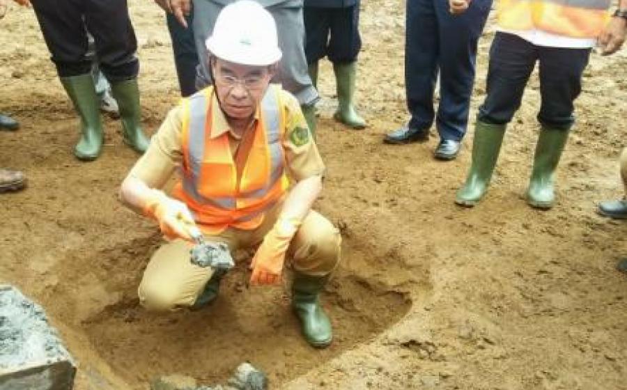 Bupati Rejang Lebong Resmikan dan Peletakan Batu Pertama