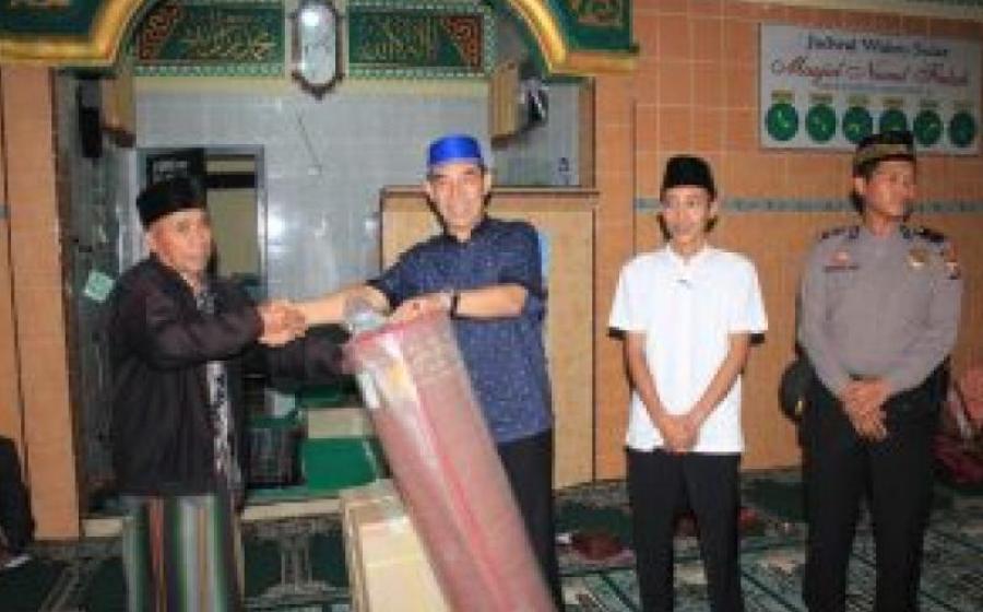 Bupati dan Rombongan Kunjungi Desa Tanjung Aur