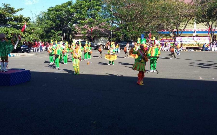 Latihan Drum band