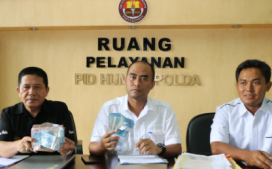 Hukum
