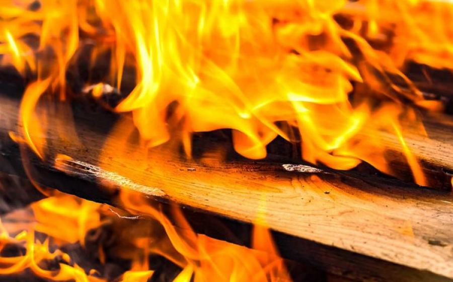 Hukum
