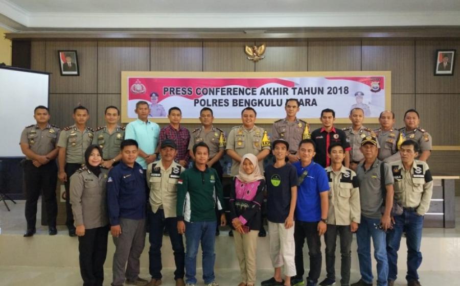 Hukum
