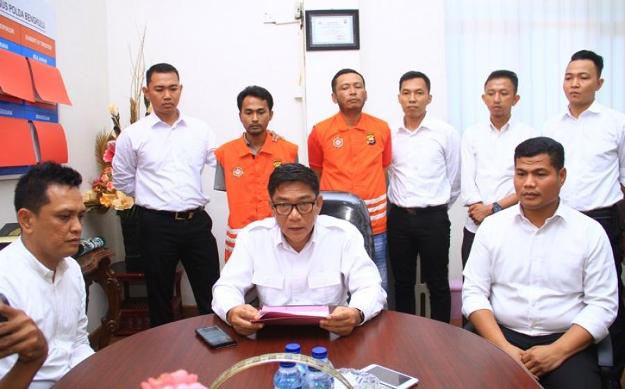 Hukum