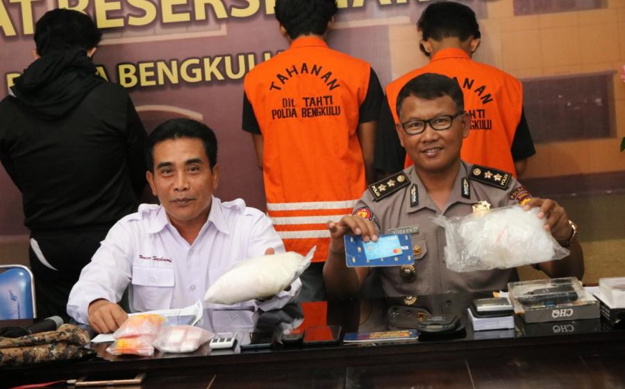 Hukum