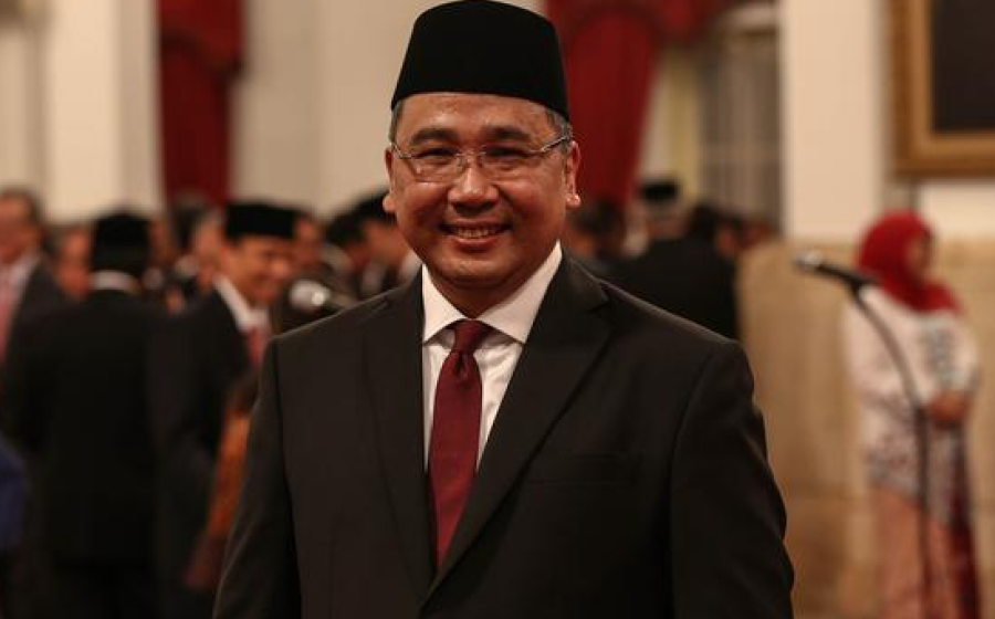 Menteri EKo