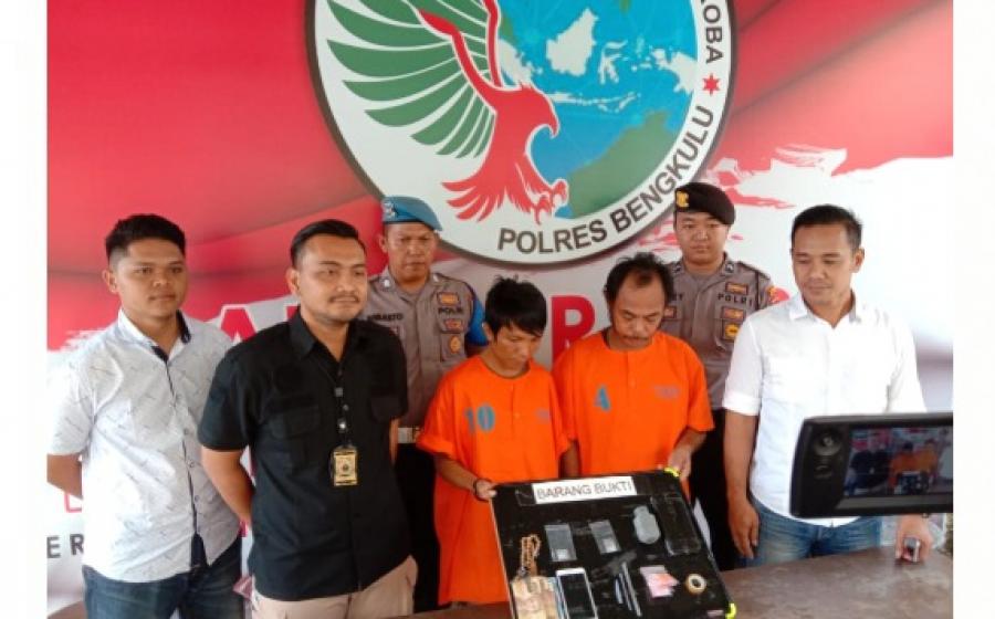 Hukum