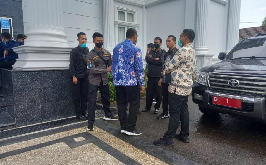 TNI