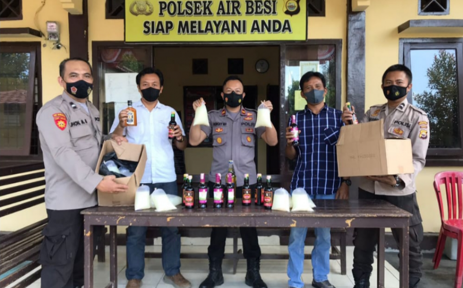 hukum