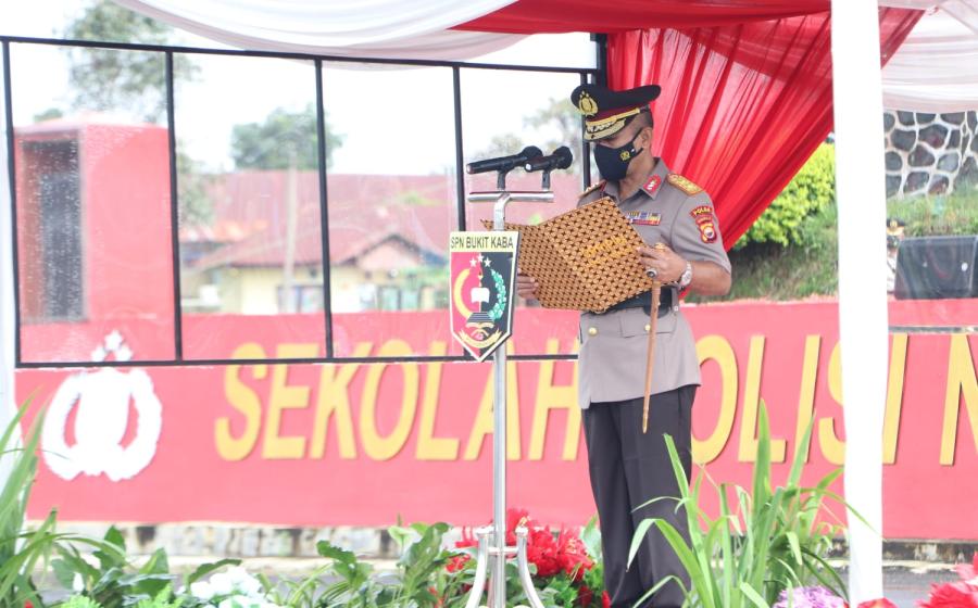 Kapolda Resmi Lantik 216 Siswa Ikuti Pendidikan Di SPN Polda Bengkulu