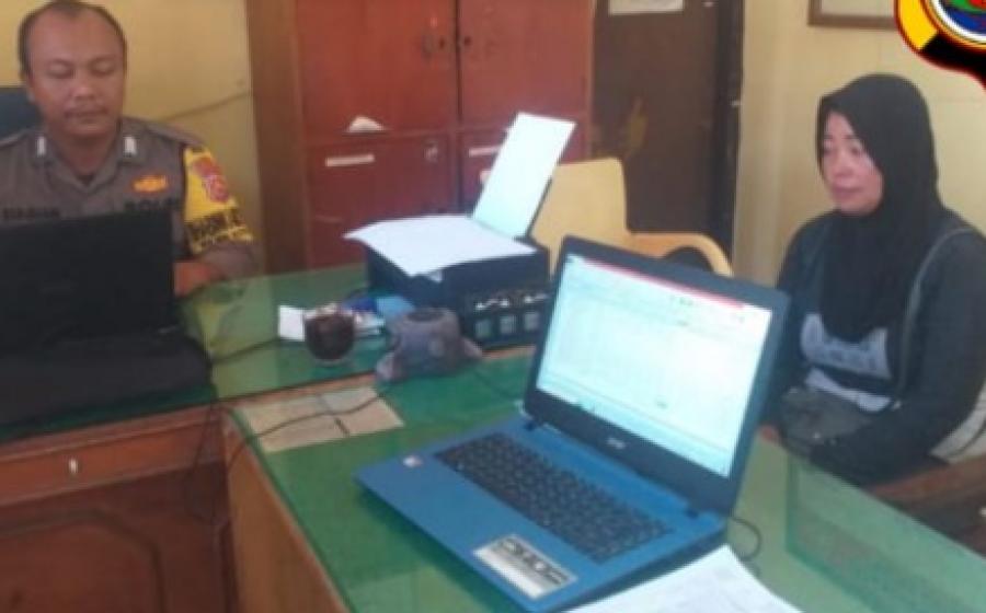  Mak-mak pedagang yang berjualan di lapak sayur di Pasar Kutau Kelurahan Kota Medan Kecamatan Kota Manna Kabupaten Bengkulu Selatan, terlibat pertikaian yang berujung laporan ke polisi. 