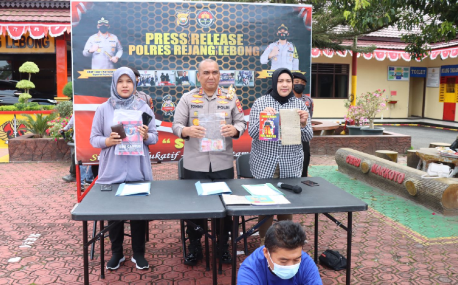 Seorang petani berinisial TI warga Kecamatan Curup Selatan Kabupaten Rejang Lebong (RL) ditangkap personie Sat Reskrim Polres RL Polda Bengkulu lantaran kedapatan menjadi Bandar Judi Togel.