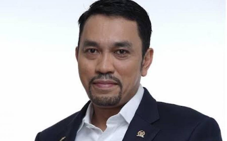 https://www.siber-news.com/beri-apresiasi-kinerja-polrikomisi-iii-dpr-ri-kapolri-tidak-menciderai-hati-nurani-masyarakat