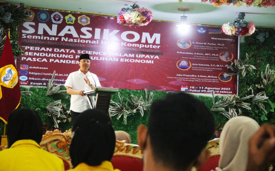 Siapkan diri sebagai pelaku ekonomi masa depan yaitu blue and green economy, creative economy dan digital economy, Gubernur Bengkulu Rohidin Mersyah dorong generasi Z khususnya di bidang akademis untuk terus berinovasi salah satunya dengan data scientist.
