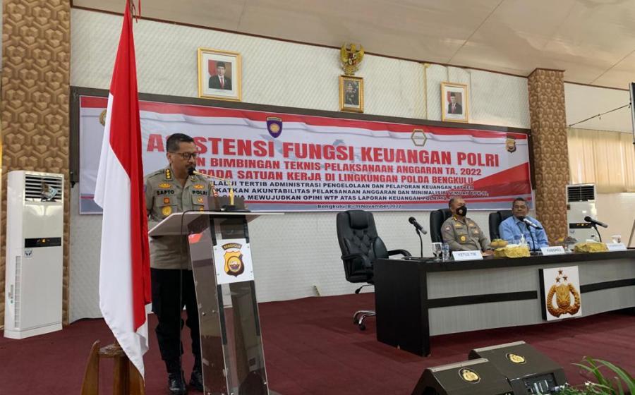 hukum