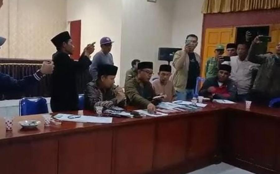 hukum