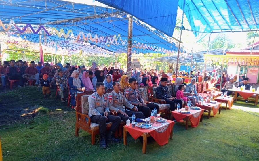 Berikan Rasa Aman, Bhabinkamtibmas  Polsek Enggano Laksanakan Pengamanan Hajatan Warga