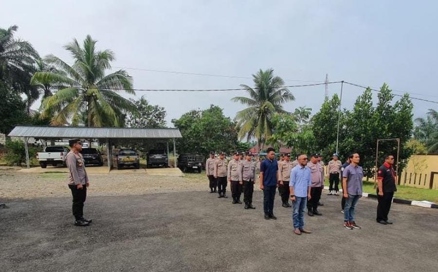 Kapolsek Giri Mulya Pimpin Latihan Perdaspol di Mako Polsek Giri Mulya