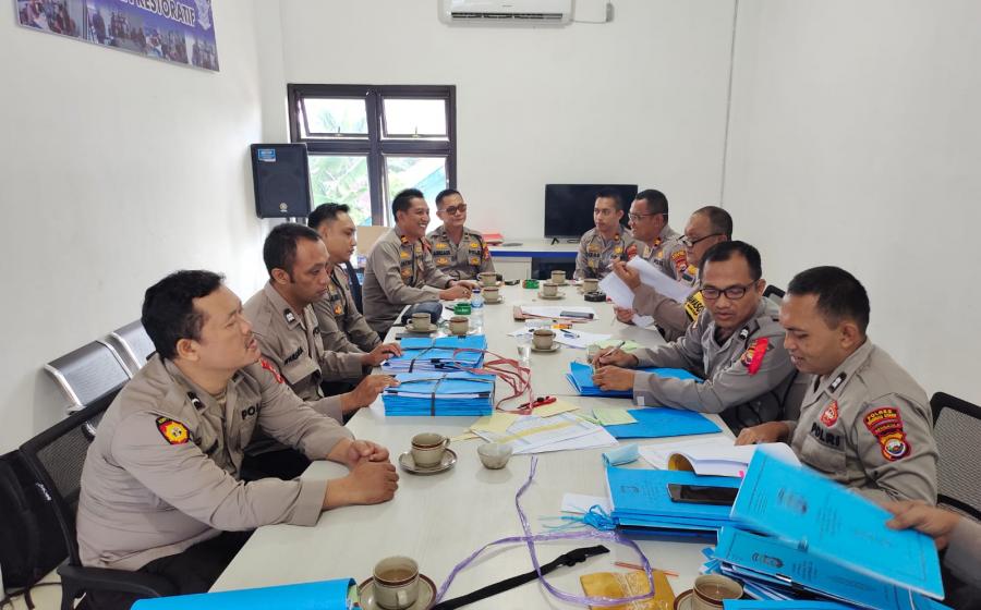 Polsek Giri Mulya Hadiri Pemeriksaan Perwabku Polsek Di Polres Bengkulu Utara