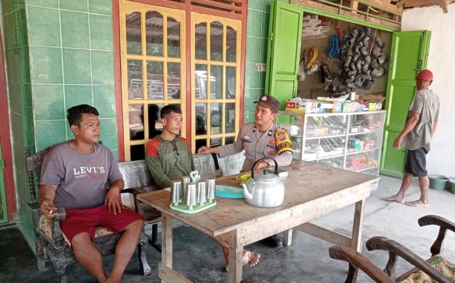 Sambang DDS Bhabinkamtibmas Polsek Kotapadang Tingkatkan Kedekatan dengan Masyarakat