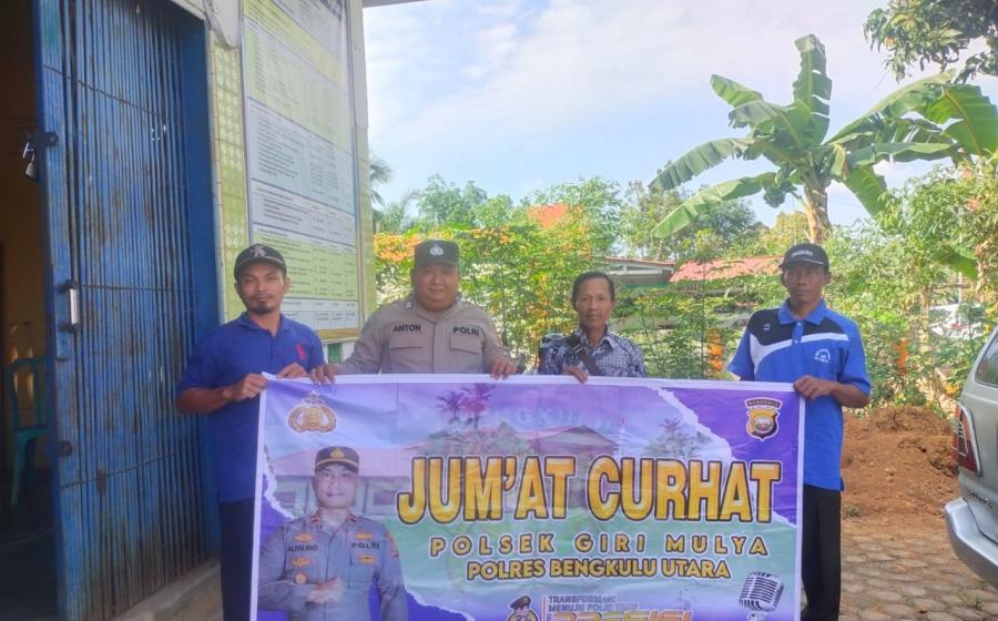 Cooling System, Polsek Giri Mulya Lakukan Program Jumat Curhat dan Sampaikan Pesan Kamtibmas