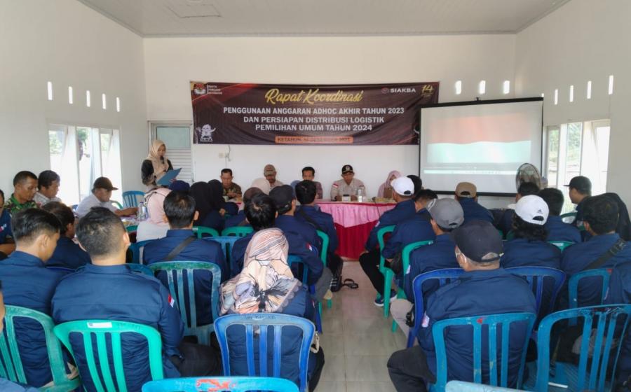 Polsek Ketahun Hadiri Rapat Koordinasi Adhoc dan Pendistribusian Logistik Pemilu
