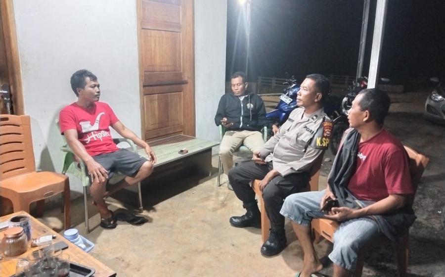 Tingkatkan Harkamtibmas Polsek Padang Jaya Patroli Dini Hari