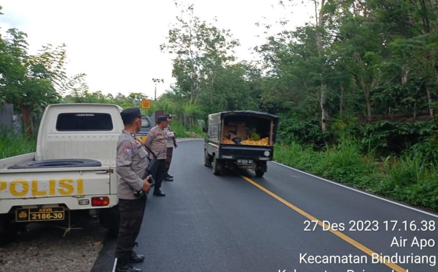Polsek Padang Ulak Tanding Gencar Melaksanakan Kegiatan Patroli Berikan Rasa Aman kepada Masyarakat