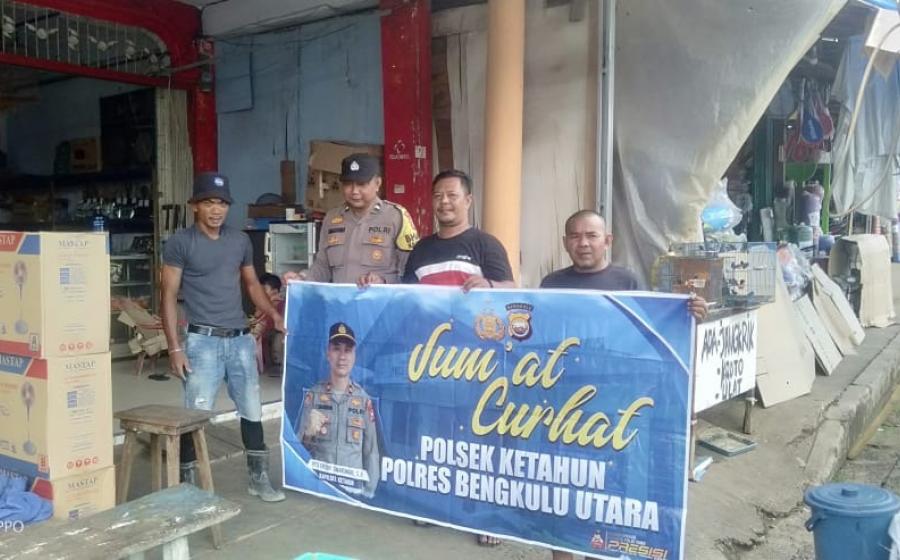 Lewat Jumat Curhat, Polsek Ketahun Menjadi Lebih Dekat dengan Masyarakat