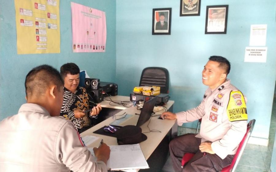 Patroli Presisi, Ciptakan Kamtibmas Kondusif Jelang Pemilu, Polsek Kaur Utara Sambangi Sekretariat Panwascam Kaur Utara