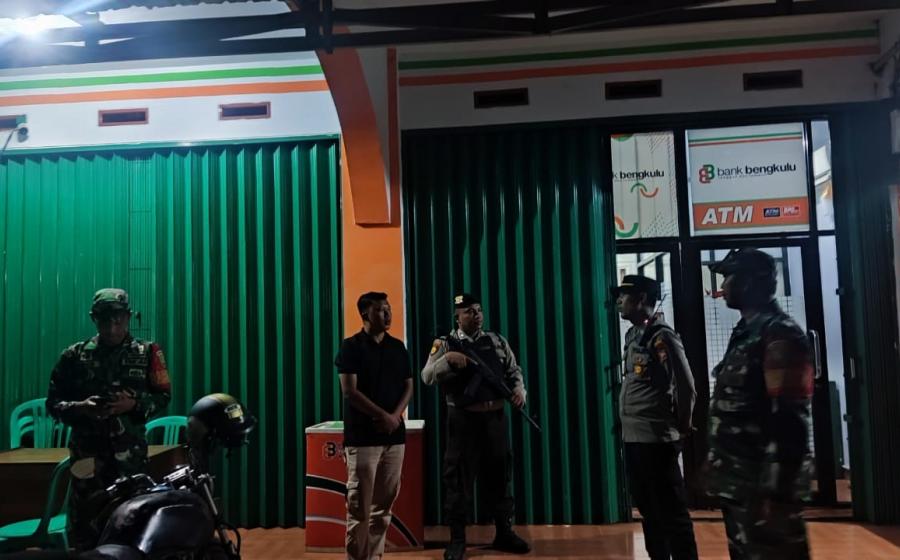 Polsek Padang Jaya Intensifkan Patroli Cooling System Gabungan Dengan TNI Menjelang Pemilu 2024