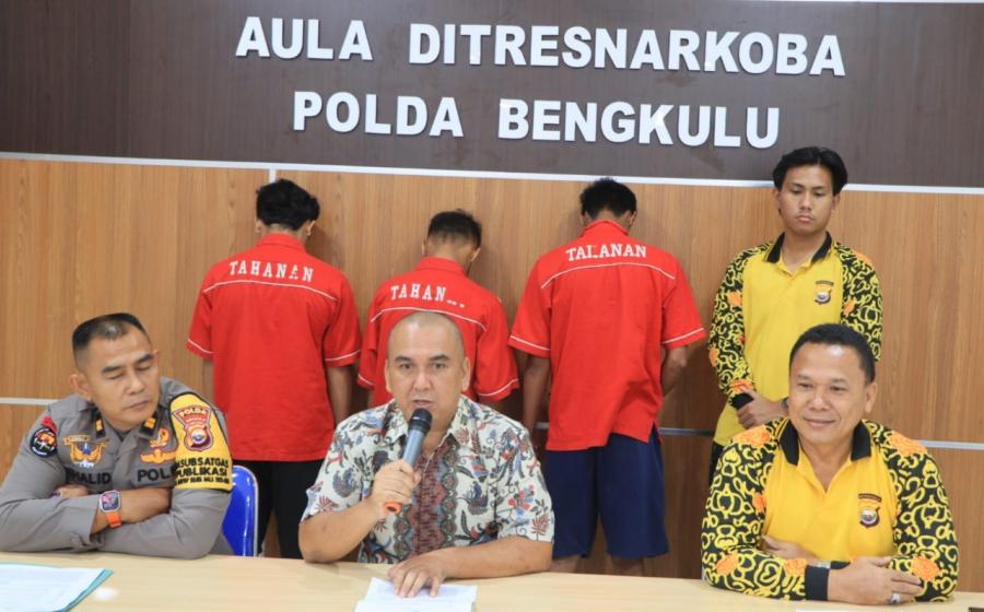 Terlibat Jual Beli Ganja, Polda Bengkulu Ringkus 3 Pelaku