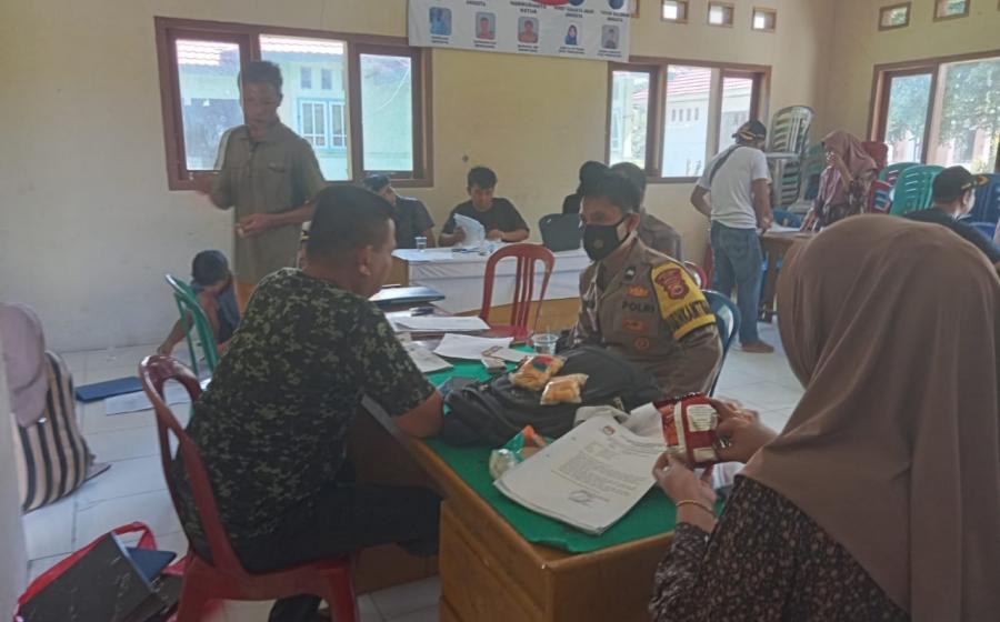 Patroli di Sekertariat Panwascam, Polsek Padang Guci Sampaikan Imbauan Kamtibmas