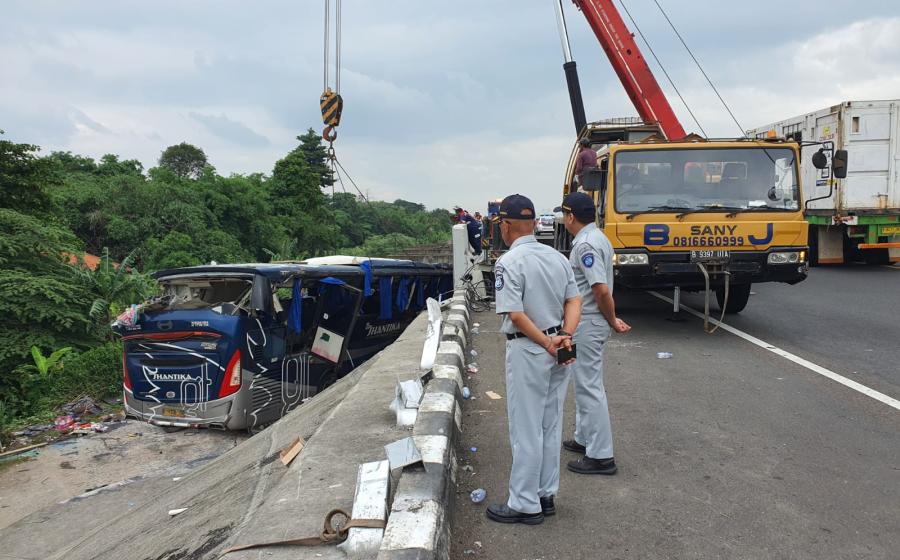 Jasa Raharja Jamin Seluruh Korban Kecelakaan Bus PO Shantika di Tol Pemalang