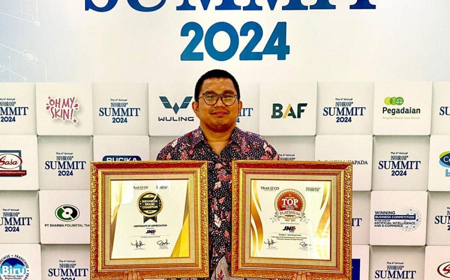 JNE Raih Dua Penghargaan di Ajang The 4th Annual Infobrand.id Summit 2024