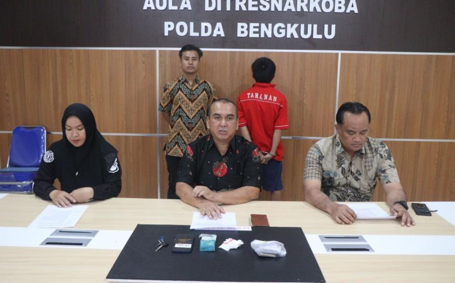 Ditresnarkoba Polda Bengkulu Tangkap Seorang Mahasiswa Penyalahguna Narkotika Jenis Ganja